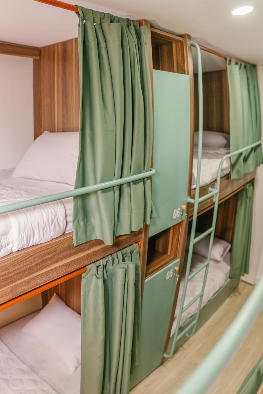 Decem Bed Hostel Ho Si Minh-város Kültér fotó